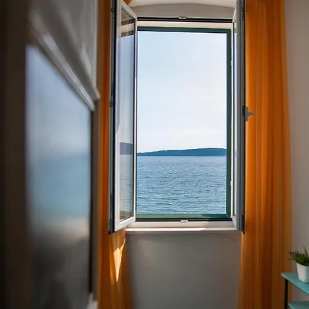 펜션 Skeljo Kaštela